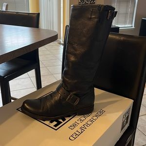 Frye Veronica Slouch boots